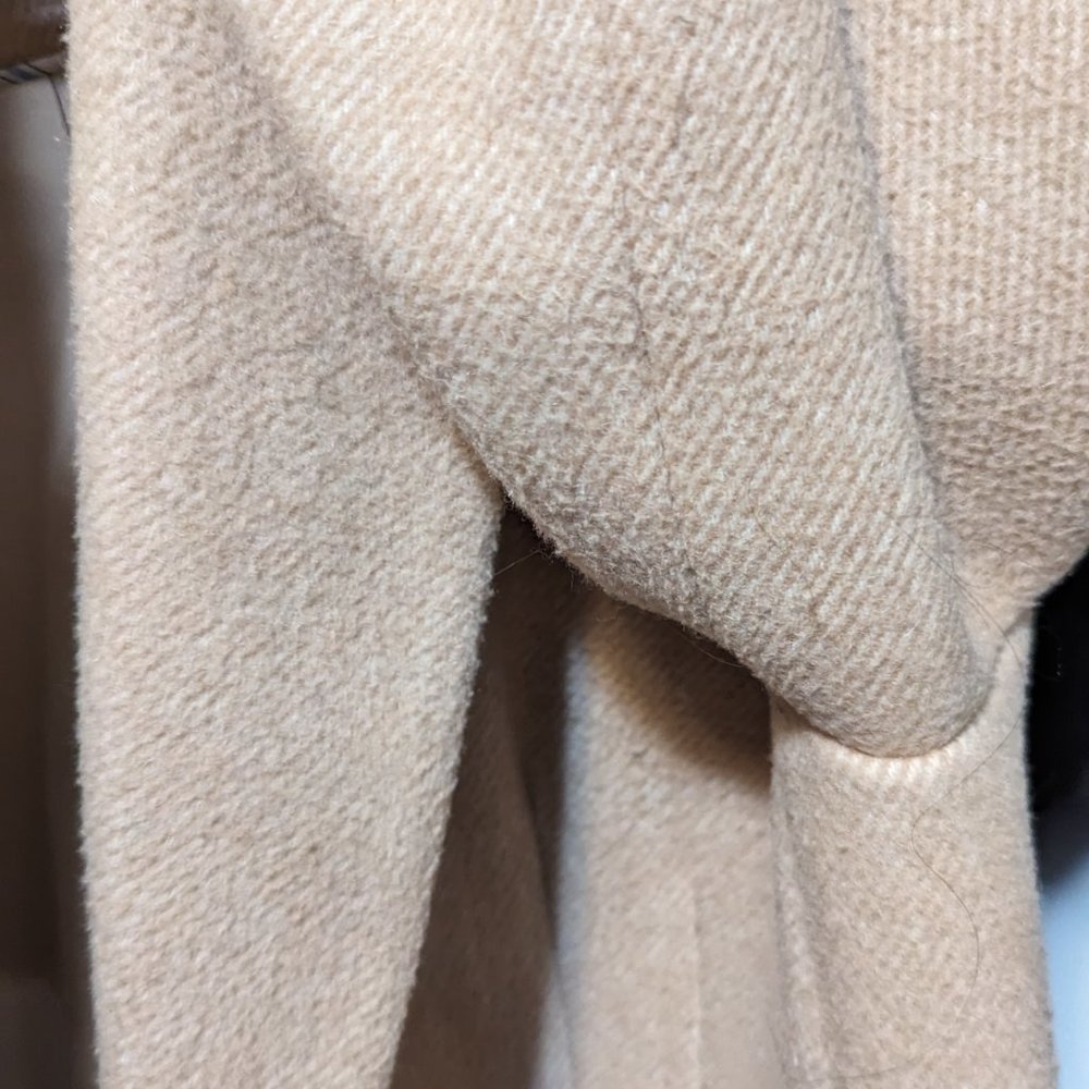 Loft Women's Coat - Picture 12 of 13